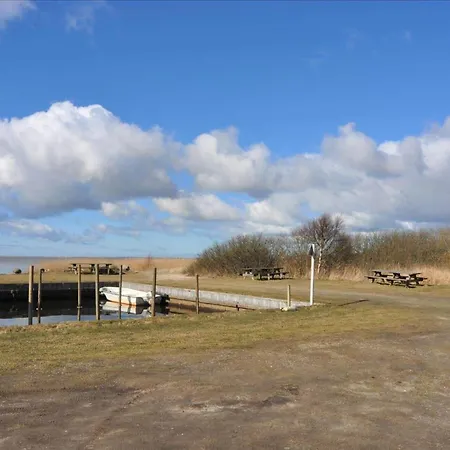 80011-vemb-harpotvej-84 בית נופש *